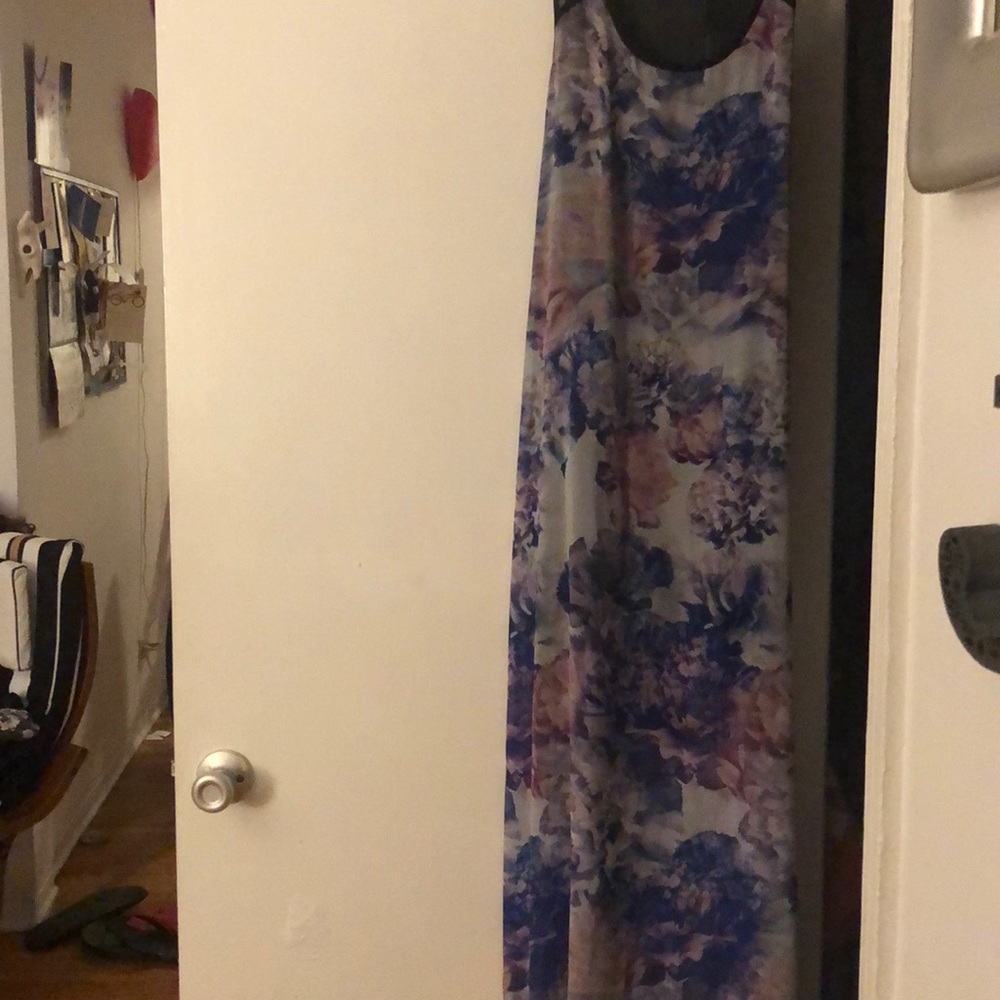 Flora dress